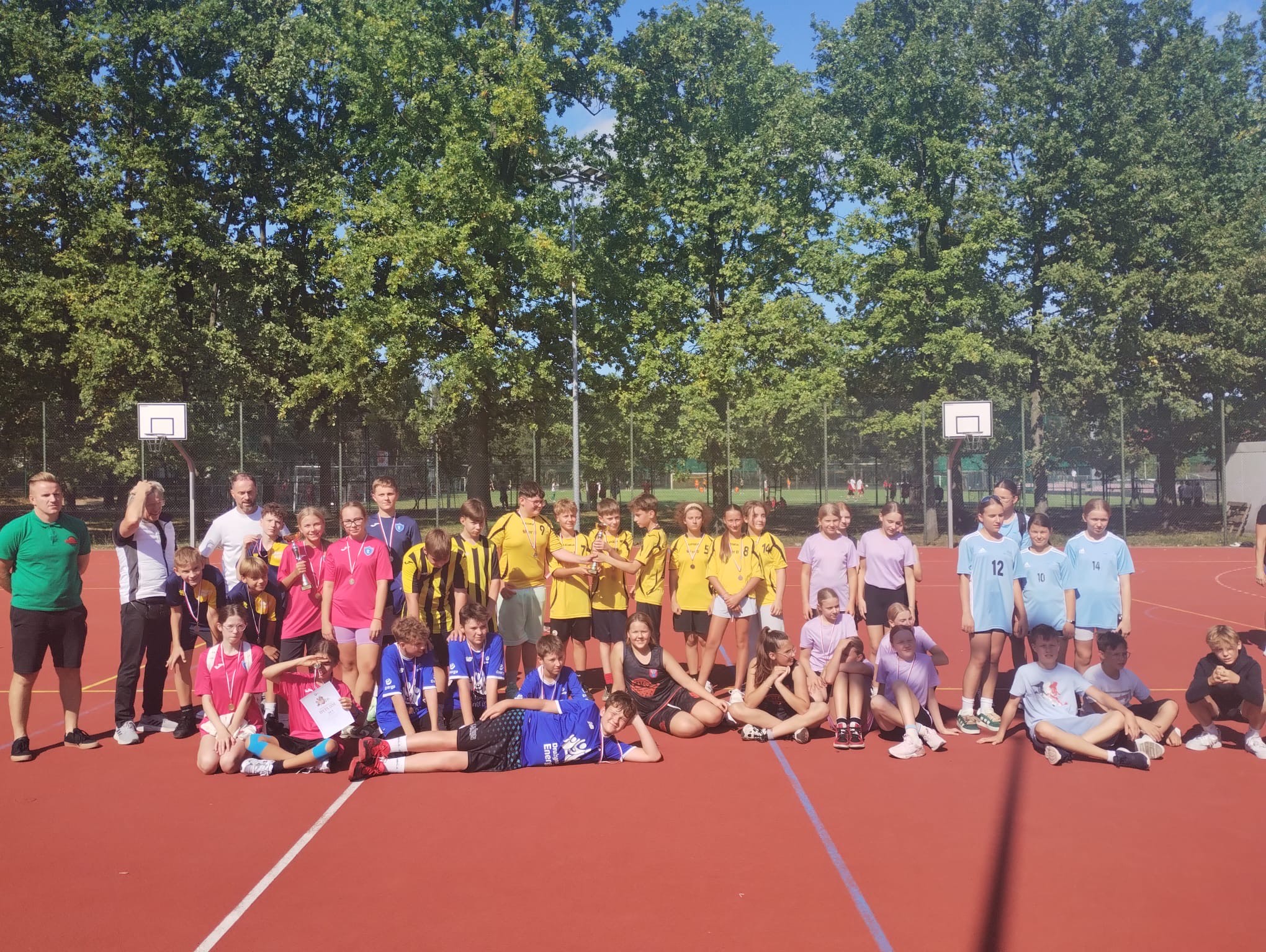 7e12ad3b-fcaa-4429-bab7-693a66f0988e.jpeg (888 KB)