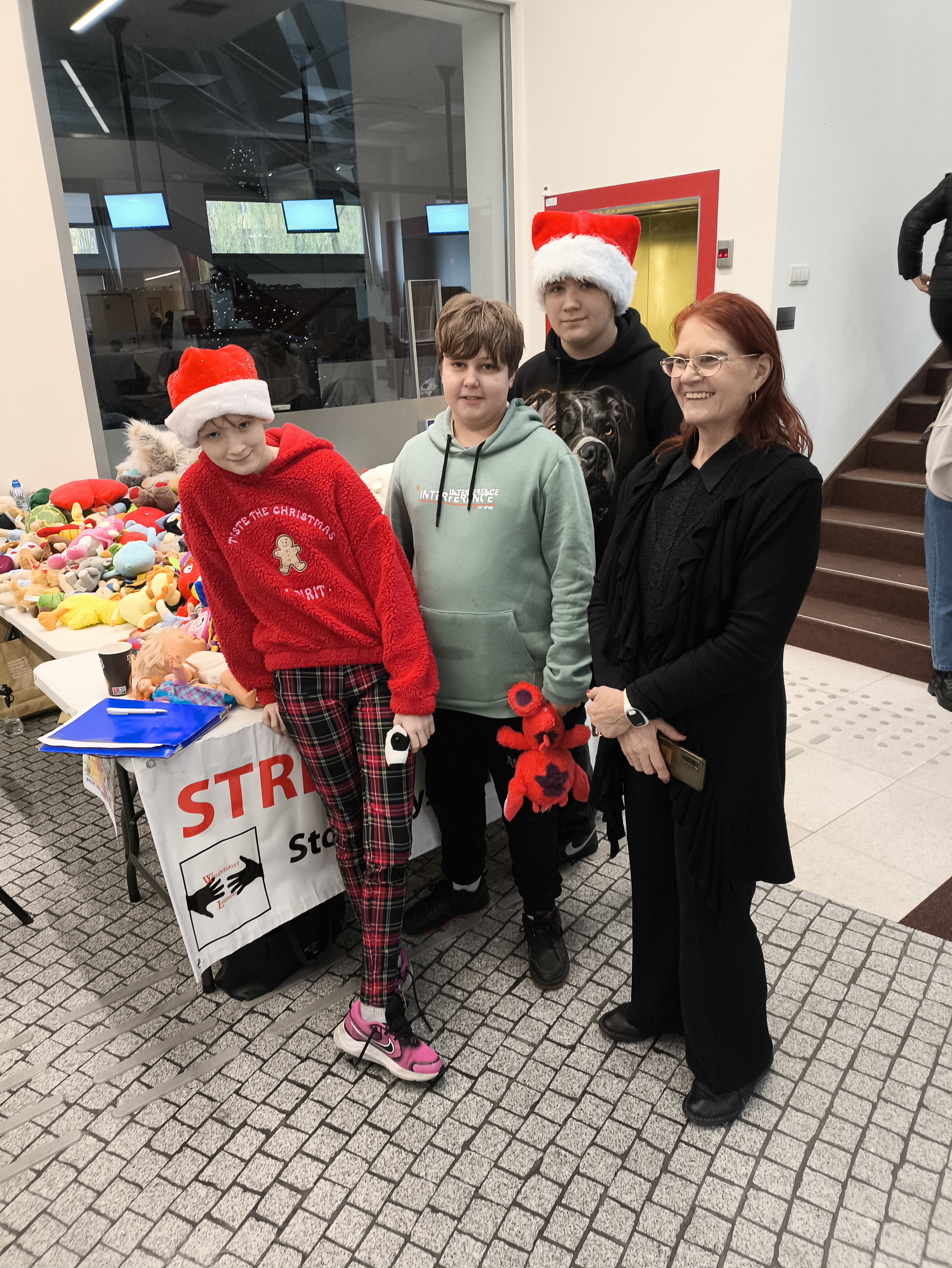 IMG_20251206_134643(1).jpg (5.77 MB)